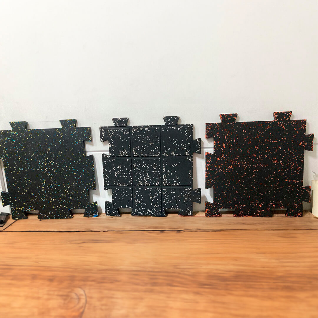 piso-en-caucho-ensamble-doble-chips-color-2